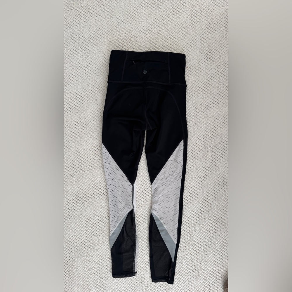 Athleta Kids Black and Gray Leggings